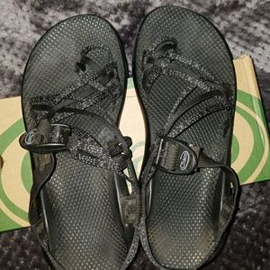 Woman's Black Chaco zx3 classic
